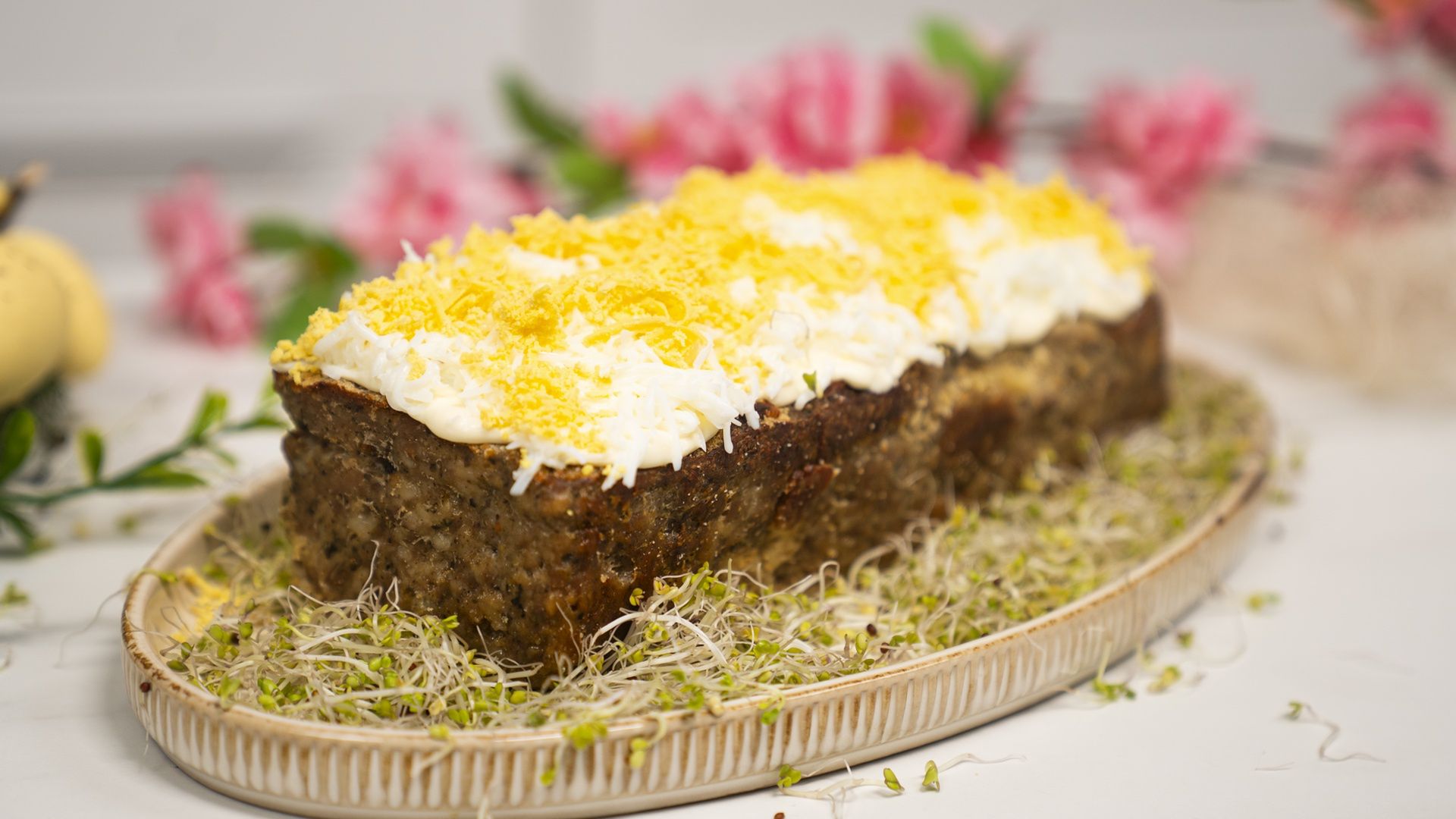 Wielkanocną pieczeń zrób na bazie białej kiełbasy. Nasz przepis dnia nie ma sobie równych