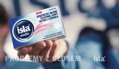 Pastylki na gardło Isla reklamowane w telewizji