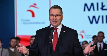 Kobiety "atakują" żonę Czarnka? Oto, co sam mówił o kobietach
