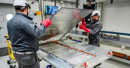 Producent baterii Northvolt zwolni 1600 osób. Polski oddział bezpieczny