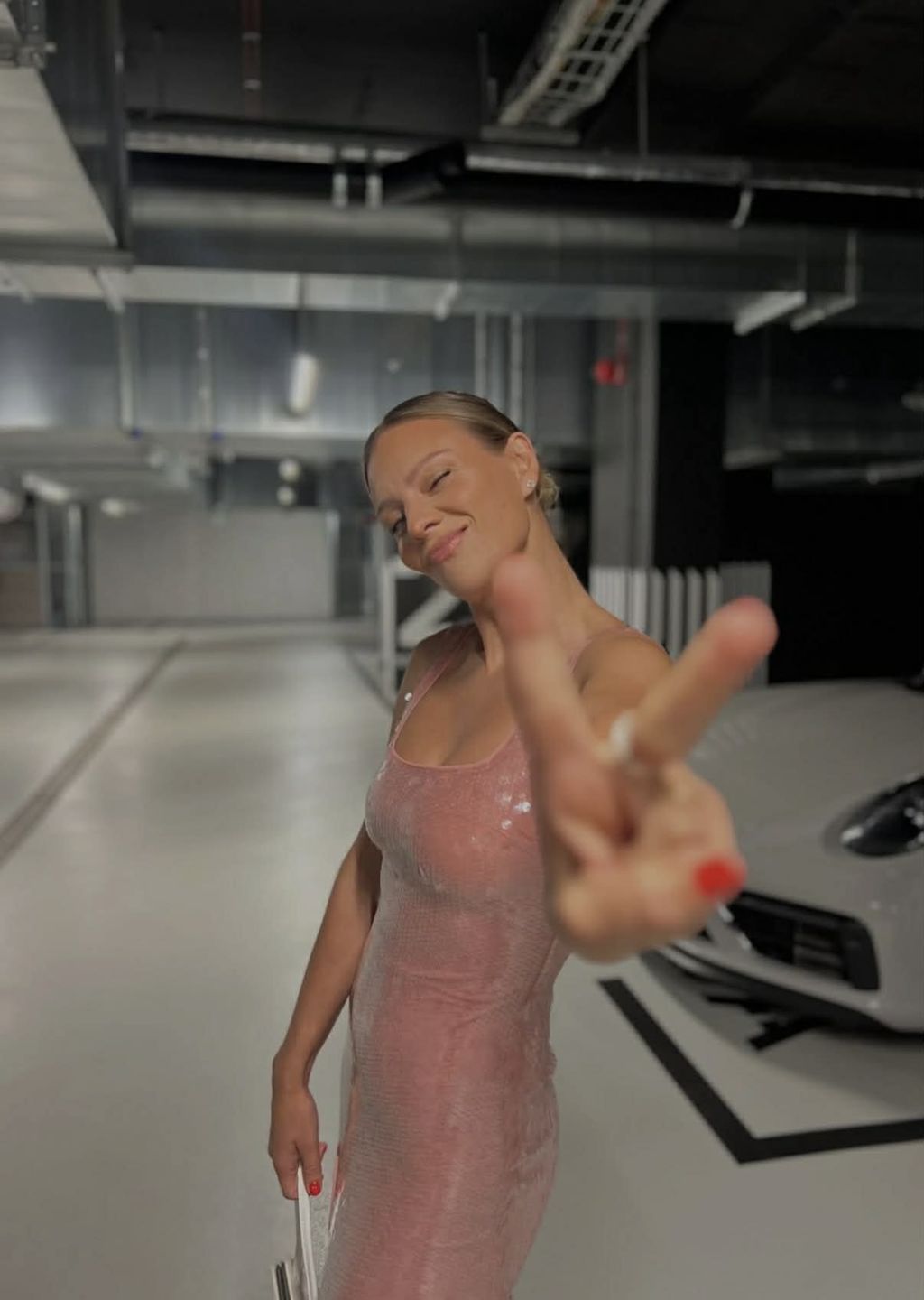 Banasiuk składa Boczarskiej życzenia