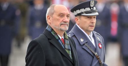 Takie wykształcenie ma Antoni Macierewicz. Można się zdziwić