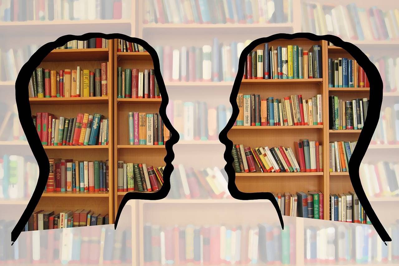 Piotr Stelmach i Ola Budka gościli w Miejskiej i Gminnej Bibliotece Publicznej w Wieluniu