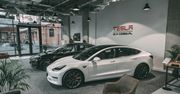 Tesla poszukuje kierownika salonu w Warszawie. Wśród wymagań bezwypadkowa przeszłość oraz znajomość języka niderlandzkiego