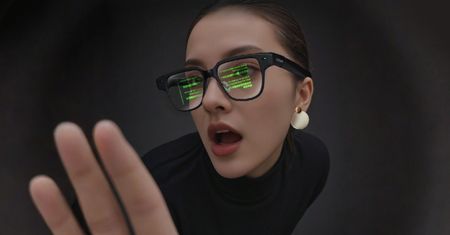 Lenovo pokazuje najlżejsze okulary AR. AI Glasses V1 ważą tylko 38 g