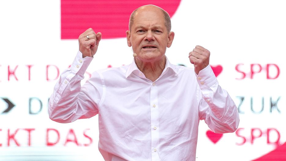 Olaf Scholz w czasie kampanii PAP/EPA/FRIEDEMANN VOGEL
