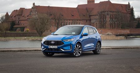 Test: Ford Kuga ST-Line FHEV - jeden z najsensowniejszych SUV-ów na rynku