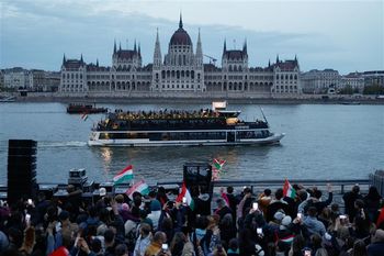 Liczenie głosów trwa. Tak wyglądają wyniki na Węgrzech