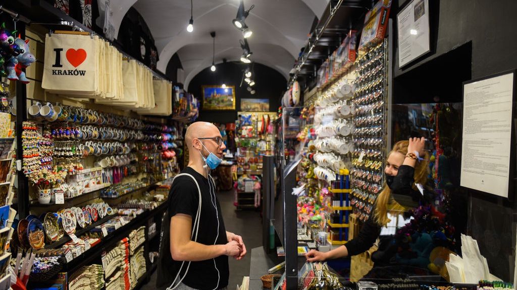 Bez maski nie zostaniesz obsłużony w sklepie