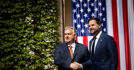Vance wspiera Orbána. "Chcę pomóc, jak tylko mogę"