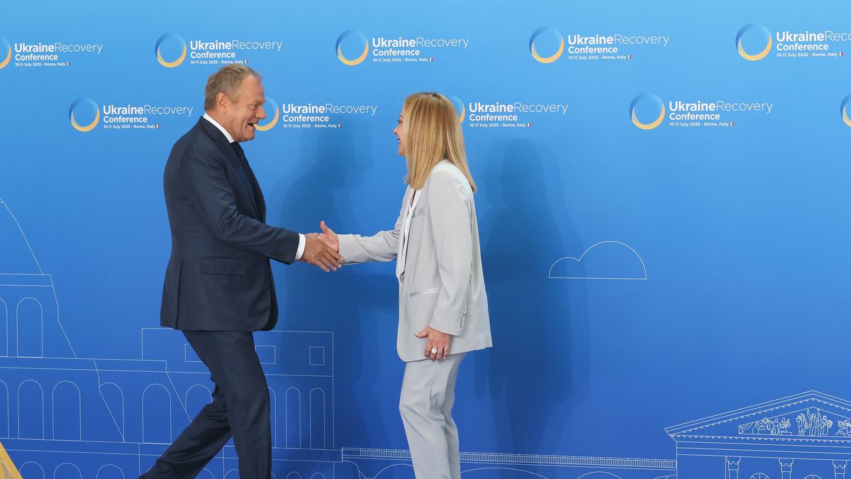 Donald Tusk Georgia Meloni
