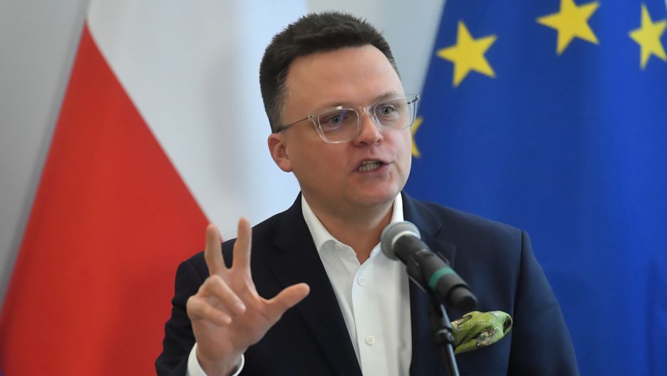 Szymon Hołownia w tarapatach. "Kopia starego"