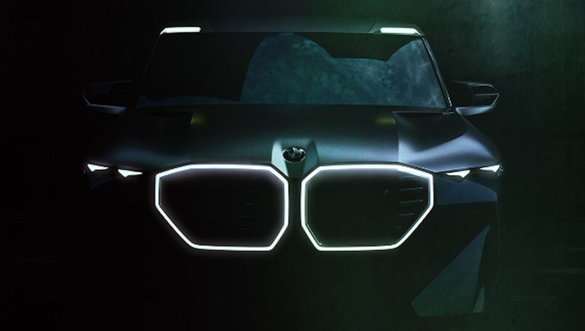 Nadjeżdża BMW XM Concept. Będzie potężną hybrydą z wielkimi nerkami