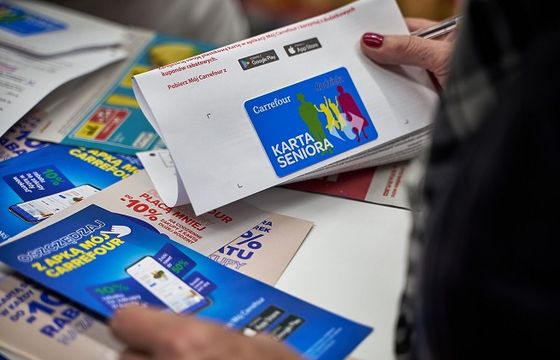 Dodatkowe zniżki i rabaty dla seniorów w sklepach Carrefour