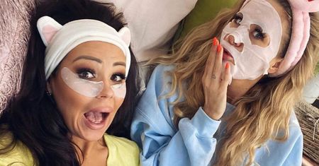 Sylwia Bomba i Ewa Mrozowska z "Gogglebox" refleksyjnie o przyszłości w telewizji: "CHYBA CZAS ZE SCENY ZEJŚĆ"