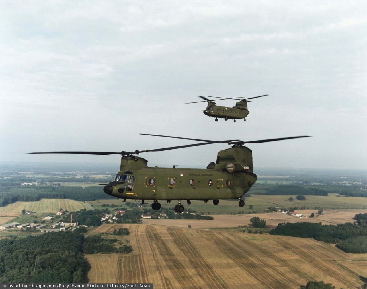 Boeing CH-47 Chinook helicopter