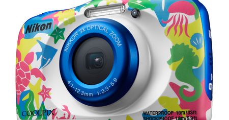 Nikon Coolpix W100 - wodoodporny kompakt na wakacje
