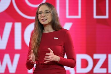Wyższe emerytury w 2027 r.? Ministra ujawnia plan
