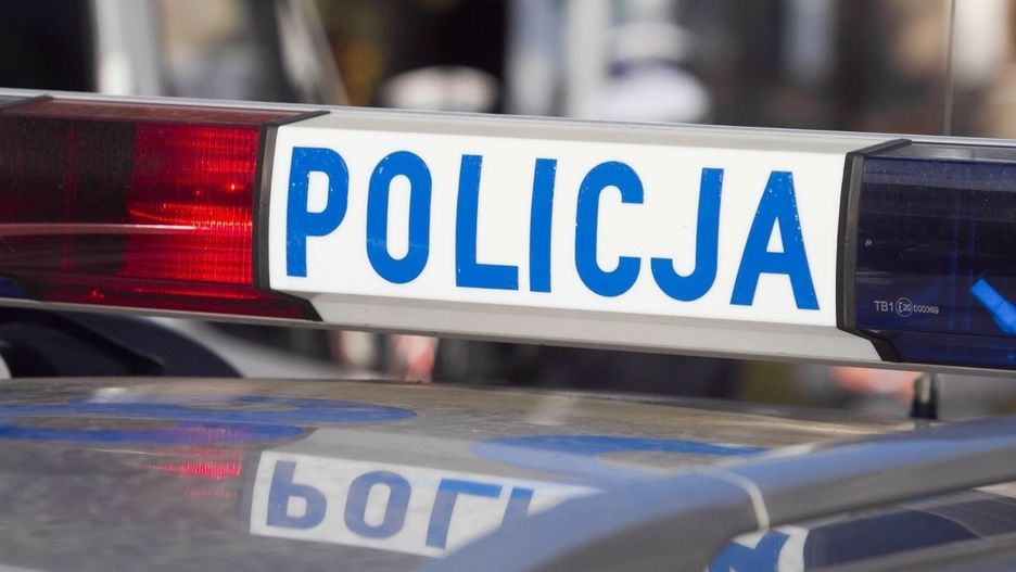 Odpowie za niszczenie samochodów w Toruniu. Policja zatrzymała 60-latka na gorącym uczynku