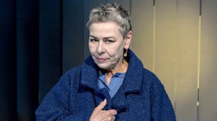 Musiała dorabiać. Myła ludziom okna. "Nie czułam się upokorzona"