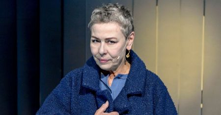 Musiała dorabiać. Myła ludziom okna. "Nie czułam się upokorzona"