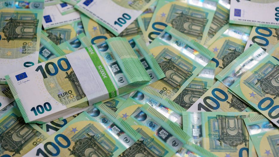 Oskarżona, wykorzystując nieuwagę  podmieniła biżuterię 