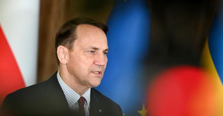 Sikorski odpowiada Nawrockiemu. "Zagrożenie jest żadne"