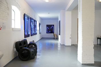 Nie tylko na wesele. Art Folwork zaprasza nad Jezioro Wojnowskie na jesień pełną sztuki, smaków i spotkań
