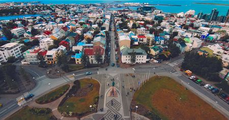 Islandia zmęczona kryzysami stawia wszystko na jedną kartę. Rząd przyjął nową strategię