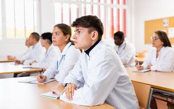 Radom: Uniwersytet Radomski z rekordowym wsparciem. 50 mln zł na rozwój i bazę dla studentów