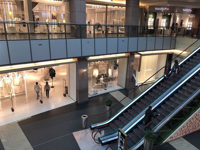 Koronawirus uderza w handel. Ograniczamy zakupy