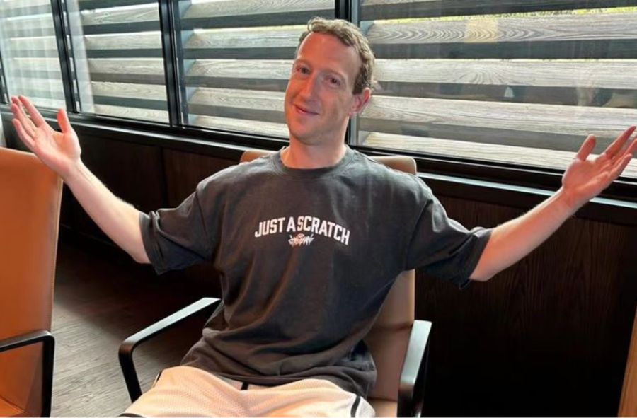Mark Zuckerberg tłumaczył się w amerykańskim senacie