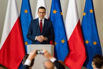 Szybko i tanio! Zwalniani urzędnicy dostaną mniej i szybko wylecą na bruk. Taka jest decyzja rządu