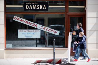 Koronawirus. Od poniedziałku nie będzie luzowania obostrzeń