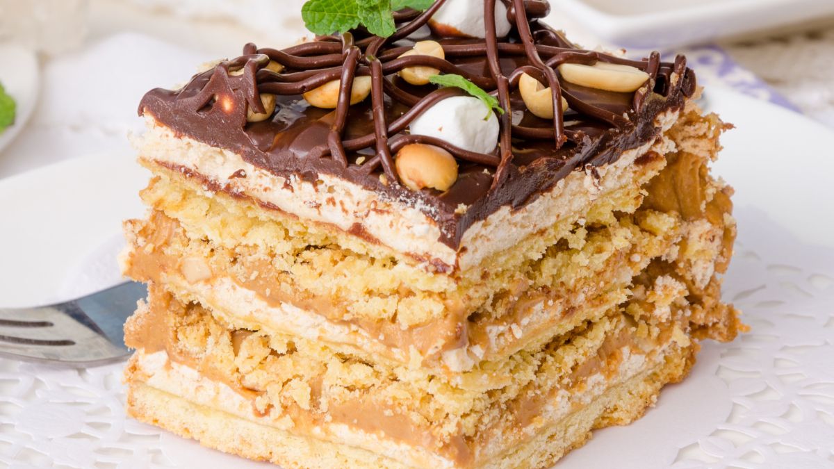 Ciasto z karmelem i bezą