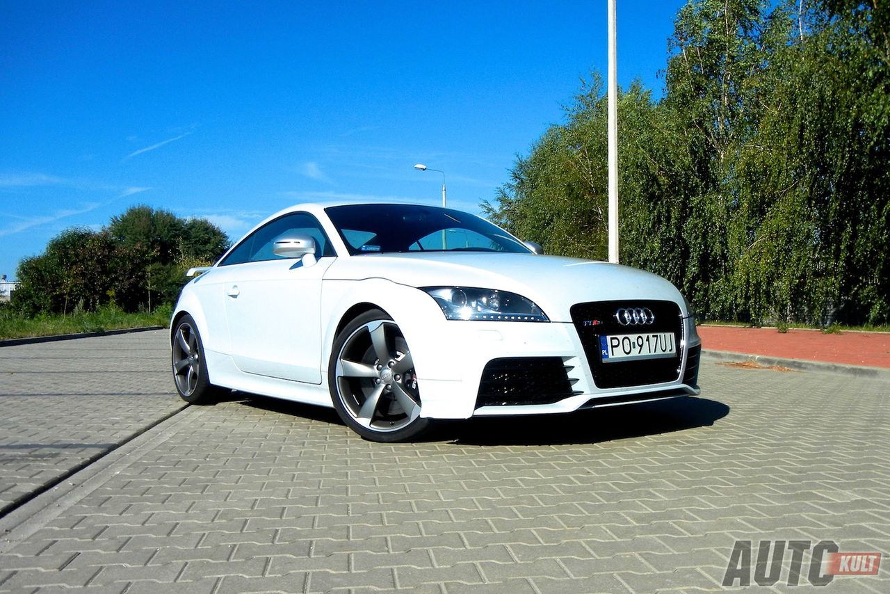 340-konne Audi TT RS