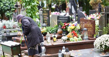Wrocławskie cmentarze zapełnione. Miejsc starczy już tylko na ok. 8 lat