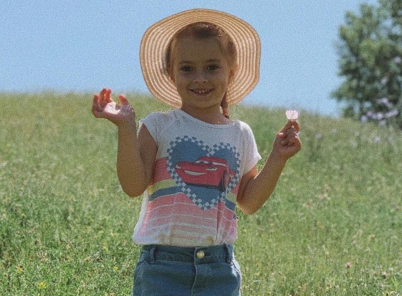 Maja trafiła do kliniki Budzik z porażeniem mózgowym czterokończynowym. W dniu jej 6. urodzin stał się cud