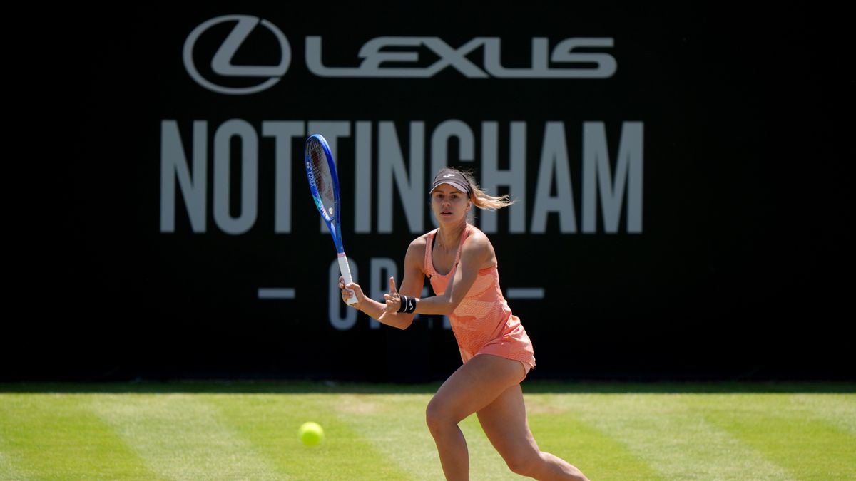 Magda Linette in action against Mingge Xu on day four of the Lexus Nottingham Open at the Lexus Nottingham Tennis Centre, Nottingham. Picture date: Thursday June 19, 2025. (Photo by Bradley Collyer/PA Images via Getty Images)