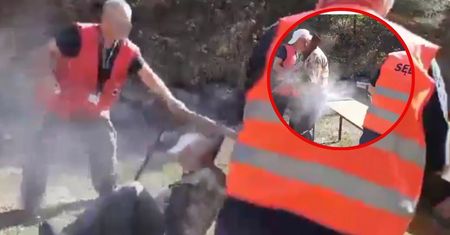 Strzelił prosto w mężczyznę. Dramatyczne nagranie niesie się po sieci