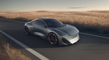 Peugeot myśli o powrocie sportowego coupe. RCZ Vision pokazuje przyszłość marki