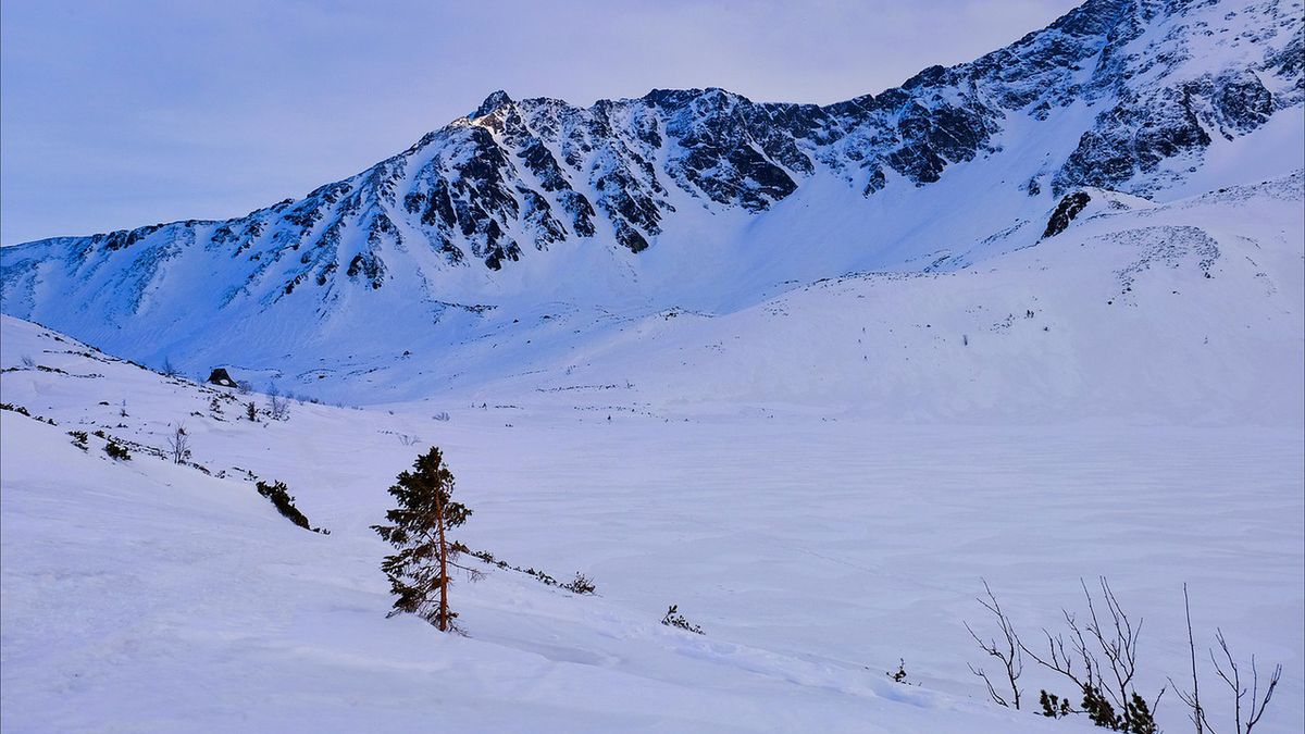 Zimowa pogoda nie odpuszcza. W Tatrach bardzo mrożnie