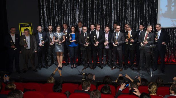 Mobility rozdało "Złote Belle" - HTC One X+ telefonem 2012 roku 1