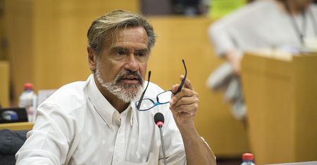 Komisja wolności PE przyjęła raport nt. stanu praworządności w Polsce. "Przytłaczające dowody naruszeń"