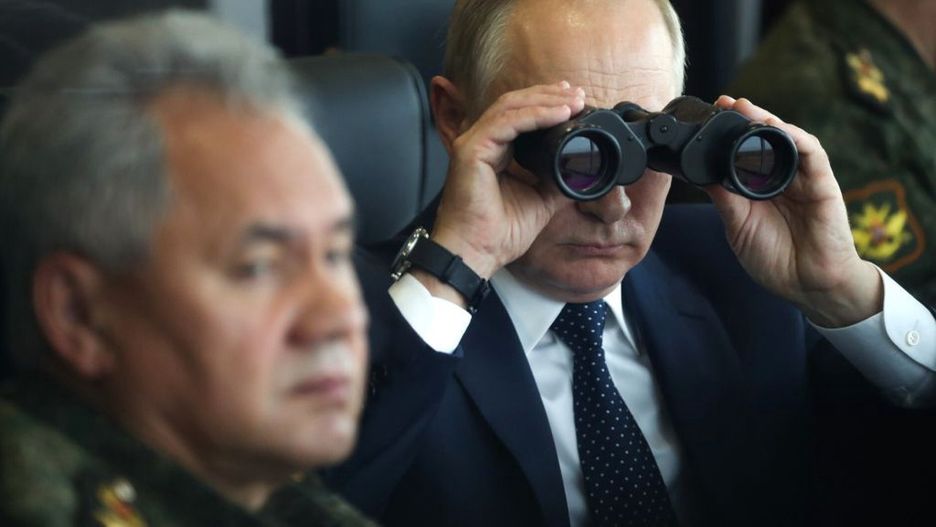 Russian President Putin observes the Zapad-2021 military exercise
NIZHNY NOVGOROD OBLAST, RUSSIA - SEPTEMBER 13: (---EDITORIAL USE ONLY â MANDATORY CREDIT - "KREMLIN PRESS OFFICE / HANDOUT" - NO MARKETING NO ADVERTISING CAMPAIGNS - DISTRIBUTED AS A SERVICE TO CLIENTS----) Russian President Vladimir Putin observes the Zapad-2021 military exercise at Mulino range in Nizhny Novgorod Oblast, Russia on September 13, 2021. Russian Minister of Defence, Sergei Shoigu, Chief of the General Staff of the Armed Forces of Russia, Valery Gerasimov along with other military officials accompanied the president. (Photo by Kremlin Press Office / Handout/Anadolu Agency via Getty Images)
Anadolu Agency
putin