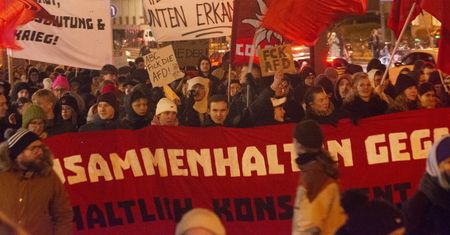 "Naziści jedzą kebaby w tajemnicy". Niemcy wyszli na ulice