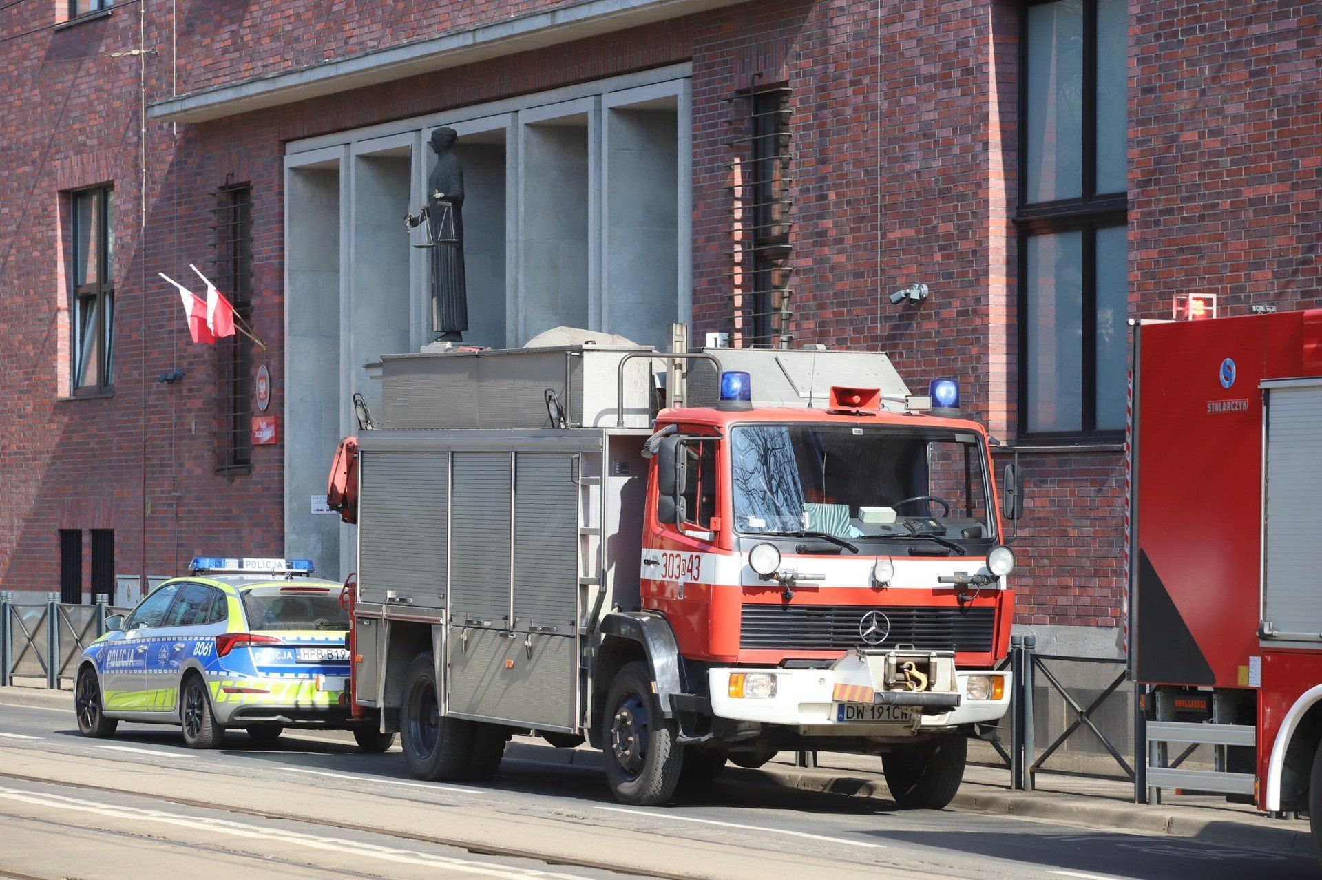 Do fałszywych alarmów bombowych dochodziło w całej Polsce.