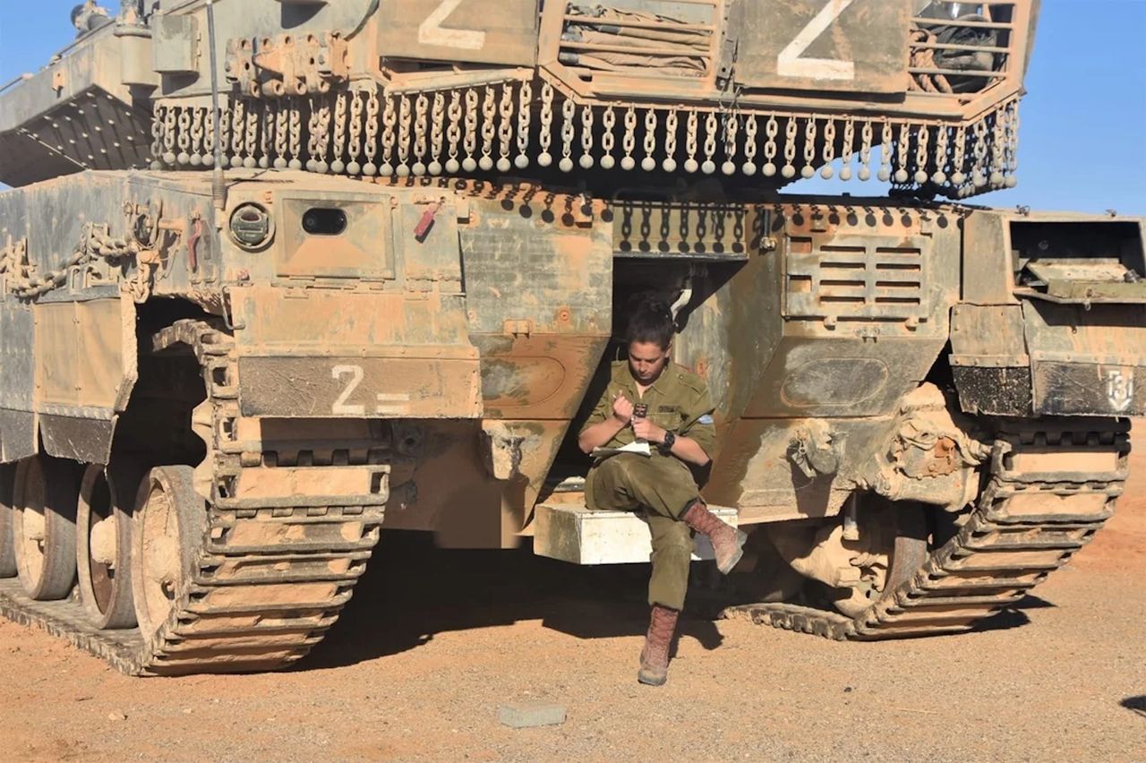 Merkava Mk 4 - visible rear hatch allowing the crew to exit the vehicle