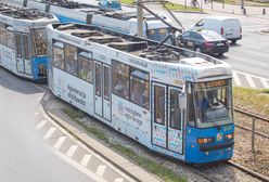 Wrocław. Tramwaj potrącił pieszą. Jest w stanie ciężkim