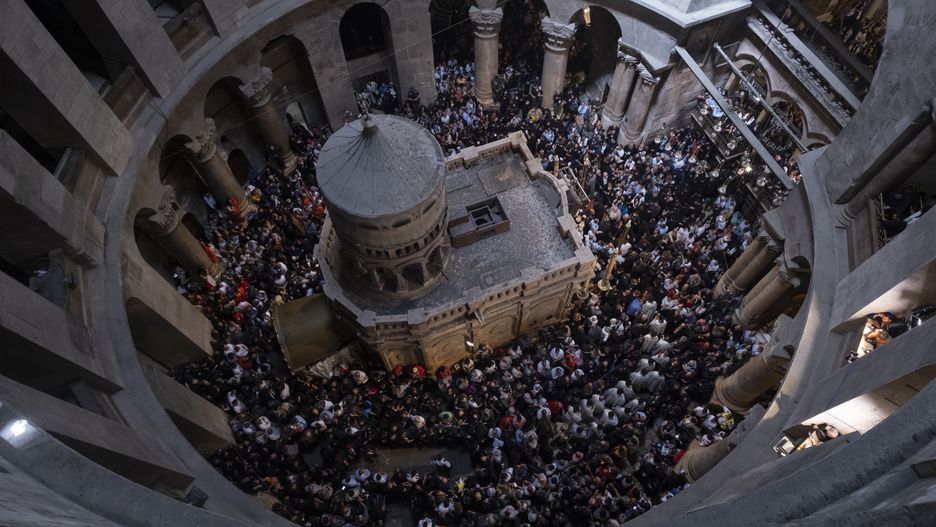 Uroczystość Świętego Ognia w Bazylice Grobu Świętego